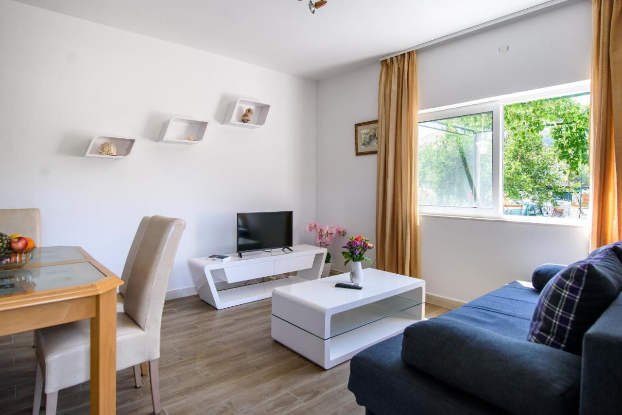 Stermasi Apartments Saplunara Exteriér fotografie